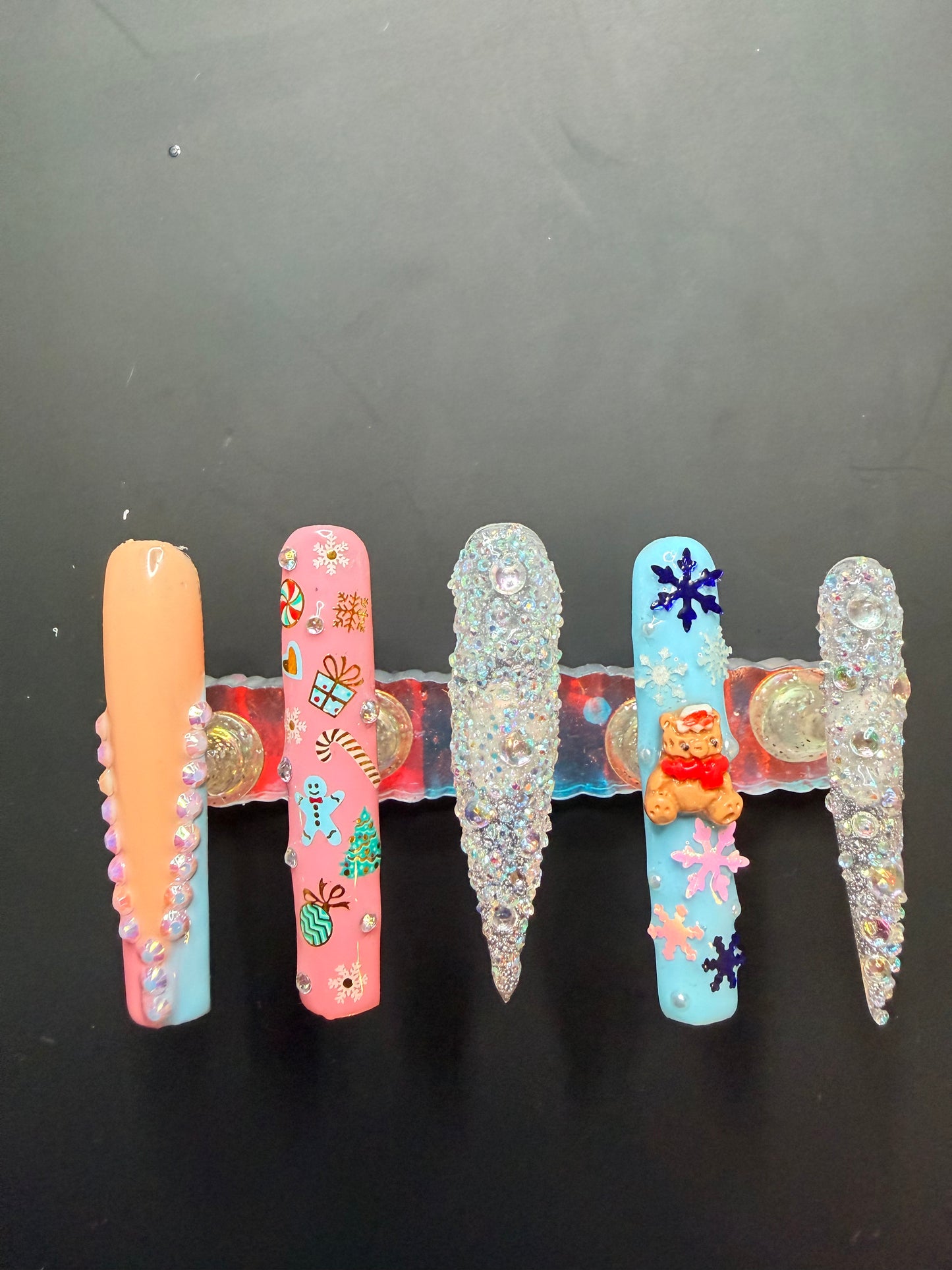 Teddy In Wonderland | 3XL Christmas Luxury Press On Nail Set